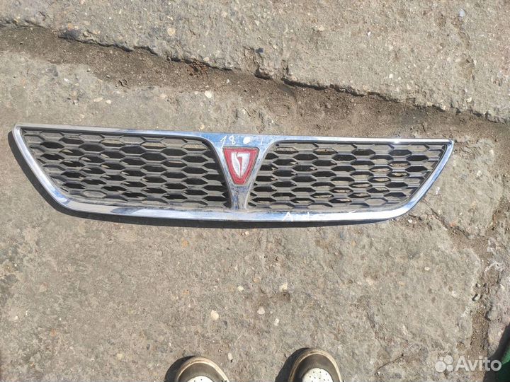 Решетка радиатора Toyota Vista Ardeo SV50