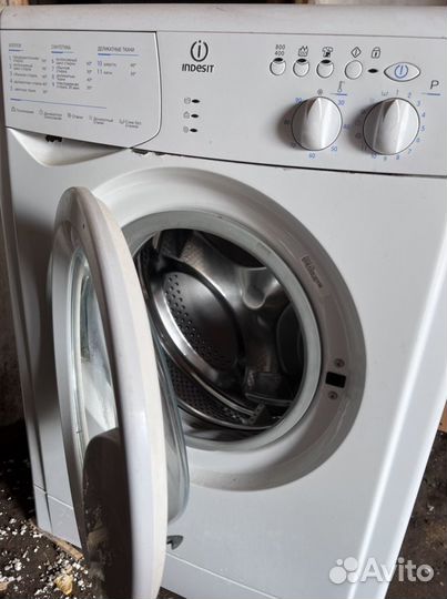 Стиральная машина indesit