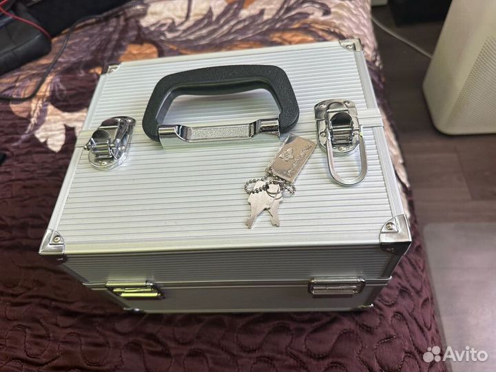 Чемодан для косметики Лэтуаль