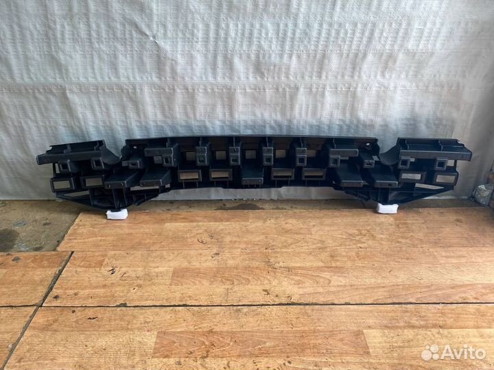 Усилитель бампера Hyundai Solaris 2010-2014