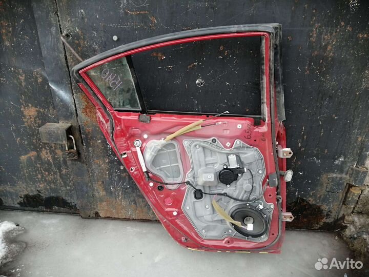 Дверь задняя левая mazda 3 bl 09-13 б/у