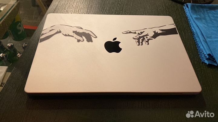 Apple macbook pro 14 m1 PRO