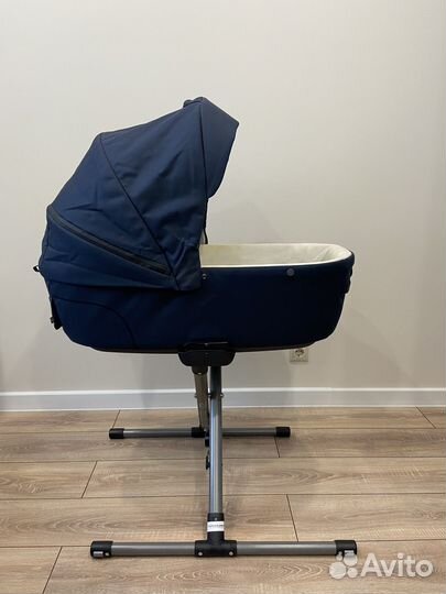 Коляска Inglesina aptica XT