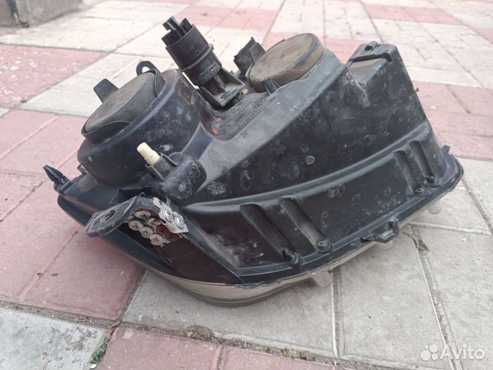 Фара левая Renault Duster