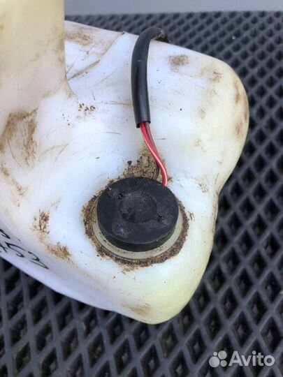 Масляный бачок Suzuki Lets 1/2