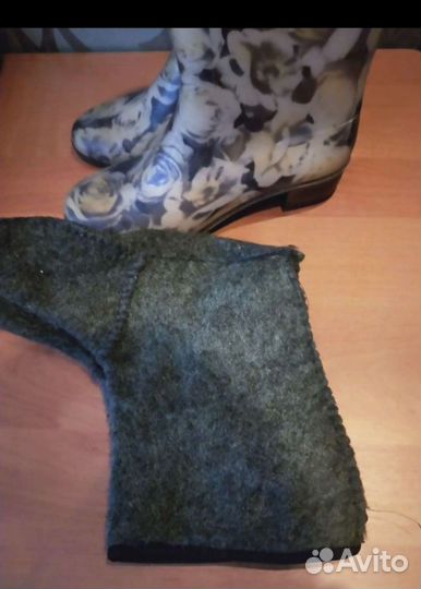 Резиновые сапоги