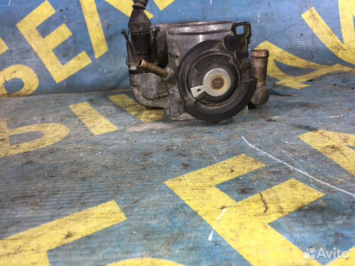 Дроссельная заслонка Audi A4 B5