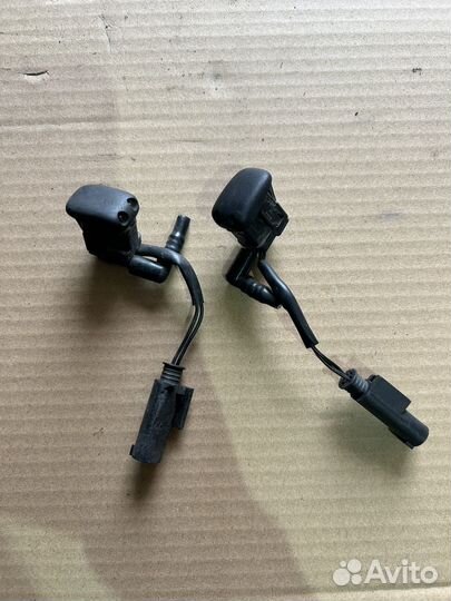 Форсунка омывателя лобового стекла BMW 5 E39