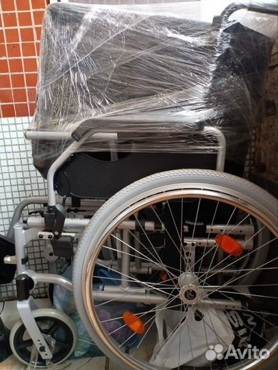 Инвалидная коляска новая в упаковке