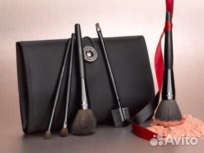 Кисти, косметички. Бренд Мэри Кэй