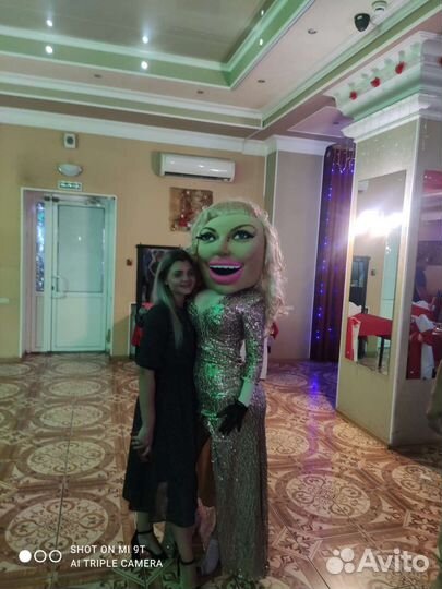 Ростовая кукла, Шуточный стриптиз