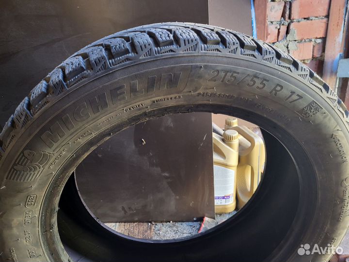 Michelin X-Ice North 4 215/55 R17 T