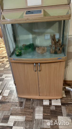 Аквариум с тумбой