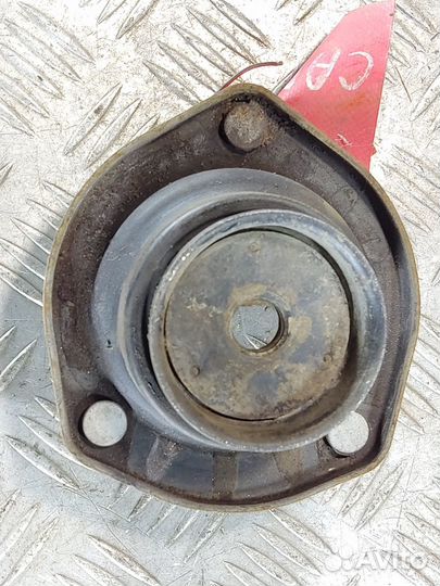 Опора заднего амортизатора Toyota Camry v40