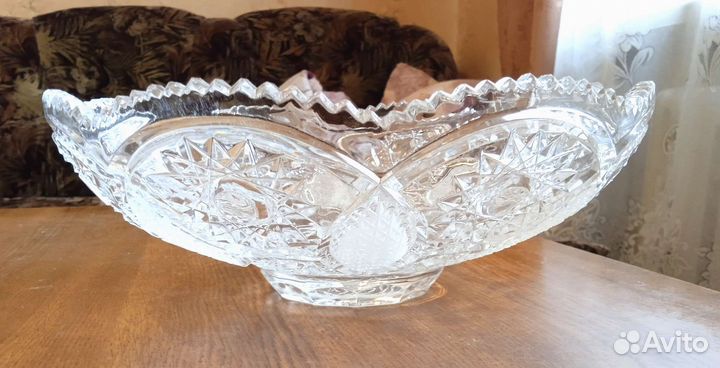 Хрустальные вазы