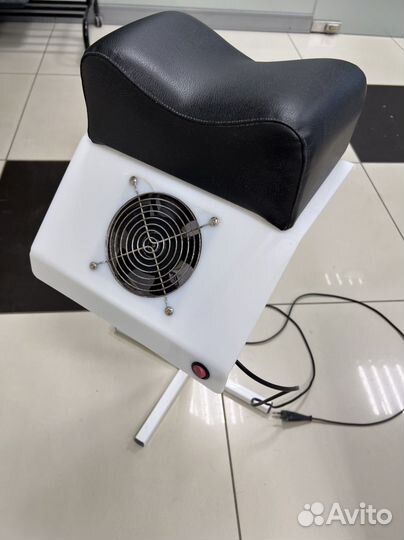 Педикюрная подставка с пылесосом