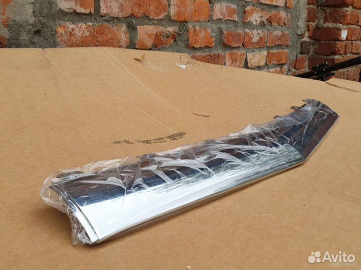 Накладка бампера Mercedes Cls W218