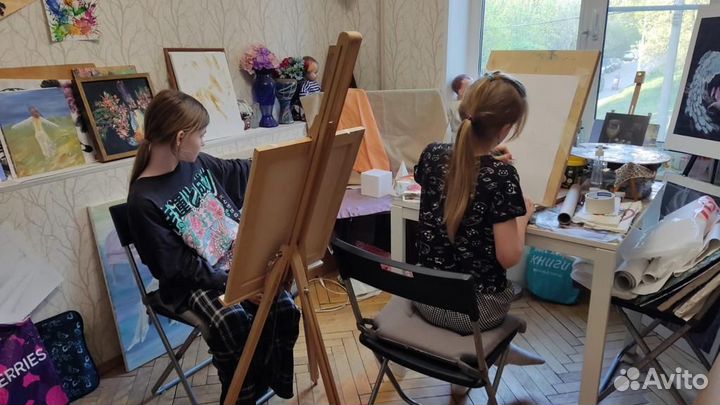 Учитель рисования