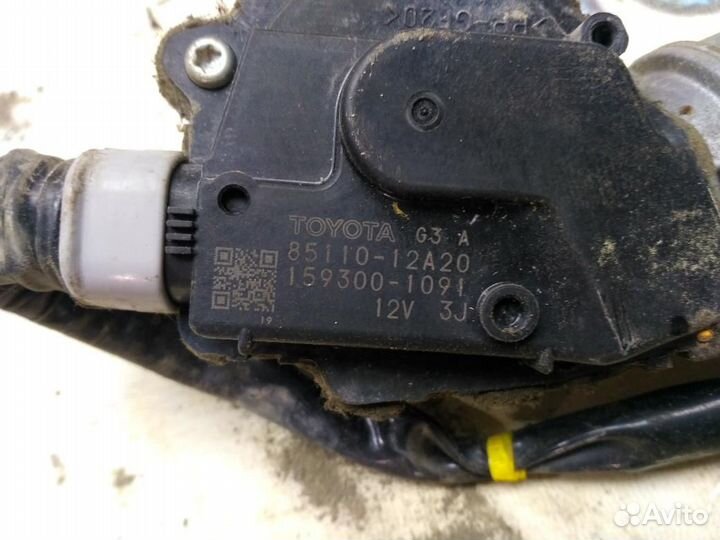 Моторчик стеклоочистителя передний Toyota Corolla E15 8511012A20 Отличное состояние