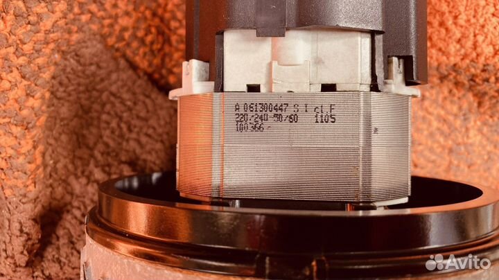 Мотор. Двигатель. Пылесос томас (Thomas ). Запчас