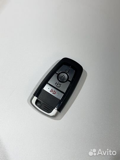 Ключ Ford Mustang (Ключ Форд Мустанг)