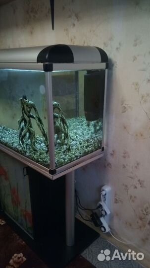 Аквариум 200 литров с тумбой