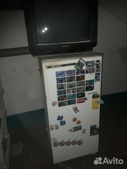 Холодильник бу маленький телевизор на дачу