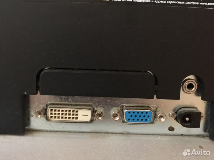 Монитор Samsung