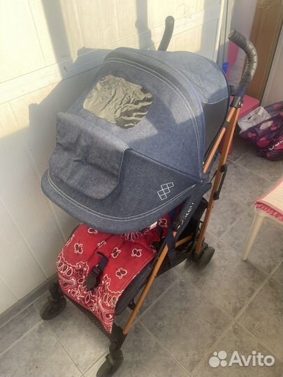Прогулочная коляска