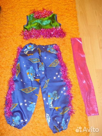 Новогодний Султана Алладина паук дракон