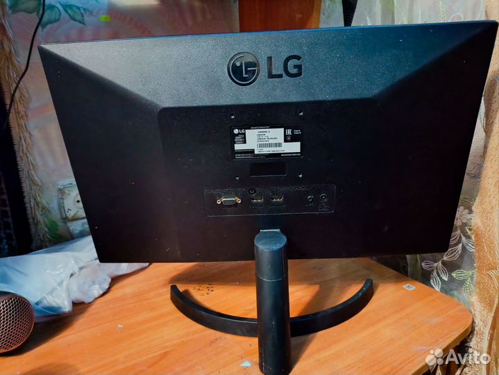 Монитор LG 75hz