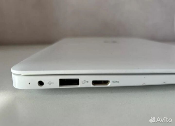 Компактный ноутбук irbis NB102