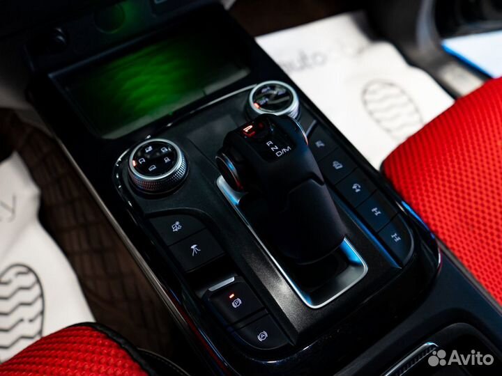 Tank 300 2.0 AT, 2022, 28 650 км