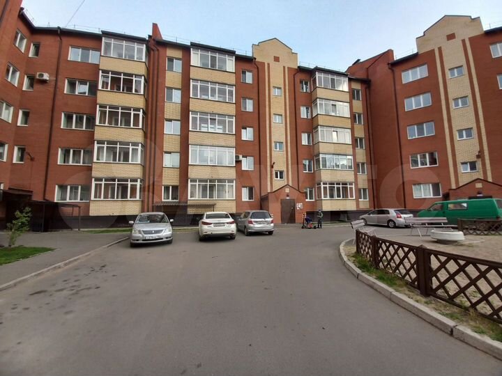 2-к. квартира, 42 м², 5/5 эт.