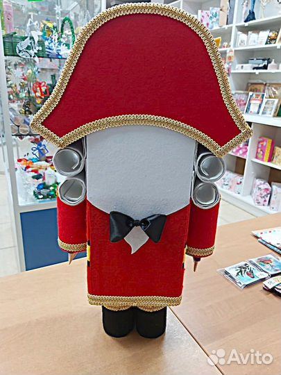 Щелкунчик ручной работы