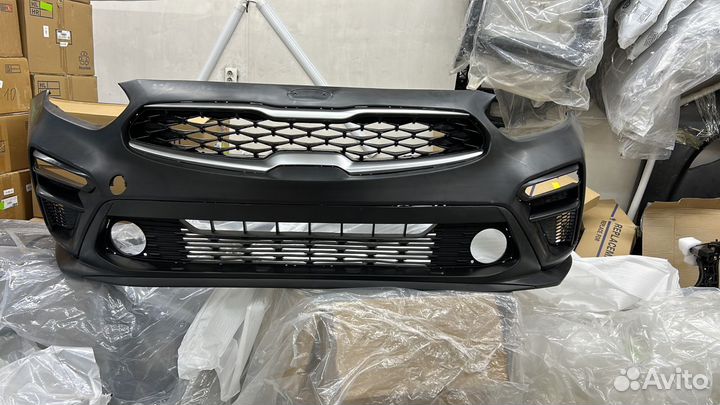 Передний бампер в сборе Kia Сerato 4