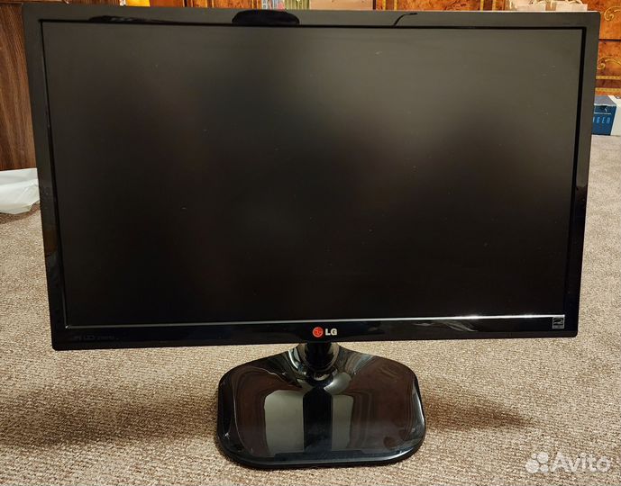 Монитор LG 23mp55na