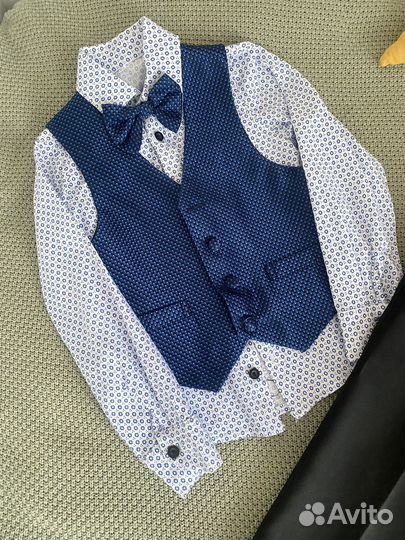 Костюм праздничный на мальчика 104
