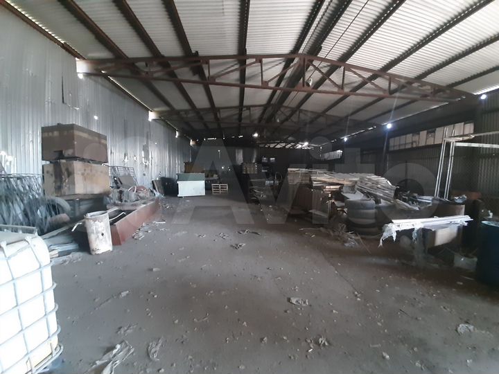 Склад, 638 м²