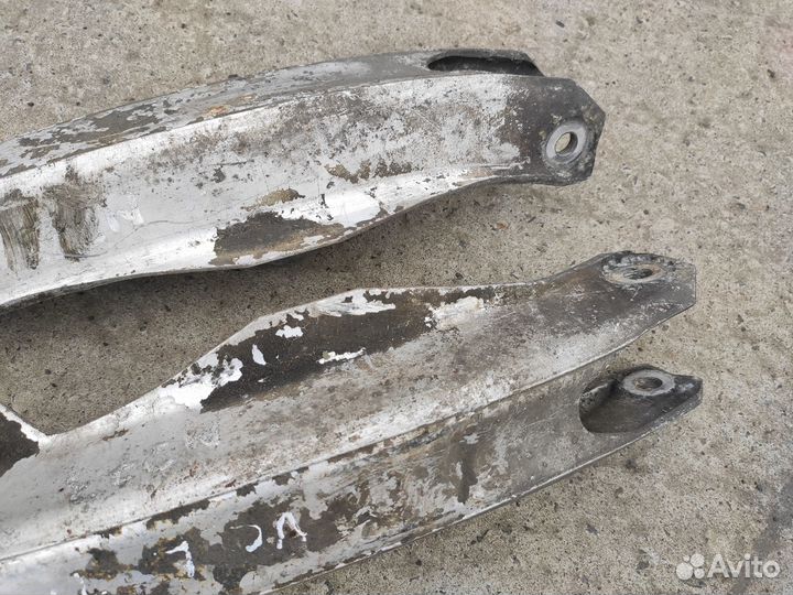 Рычаг подвески задний на Opel Vectra C Signum