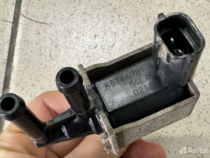 Клапан электромагнитный вакуумный Suzuki SX4 2010