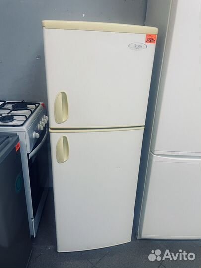 Холодильник маленький