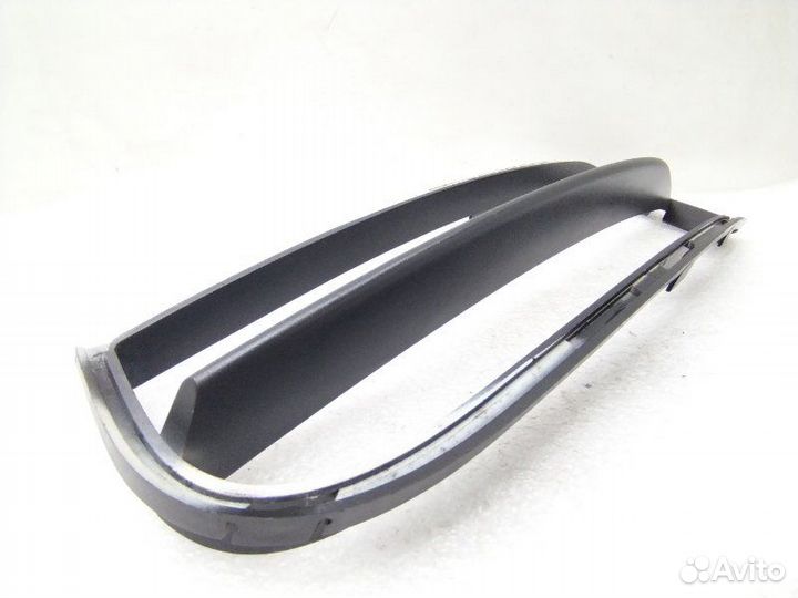 Решетка в бампер передняя левая Bmw 1-Series E82