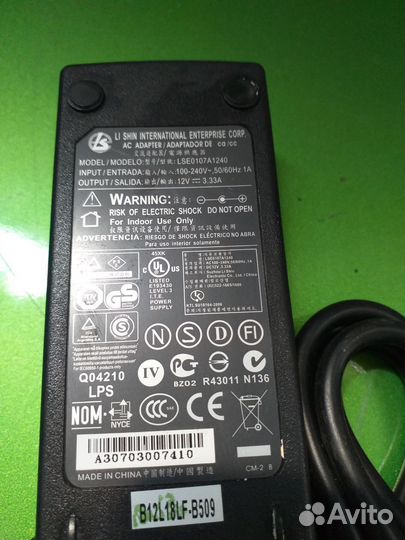 Блок питания 12V 3.33A LSE0107A1240