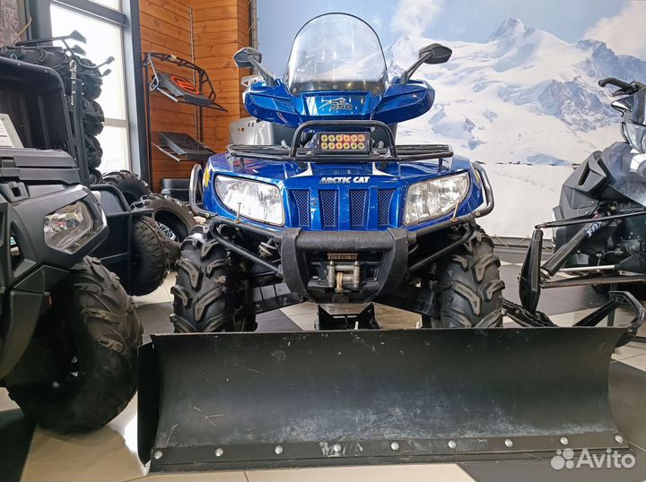 Квадроцикл Arctic Cat TRV 550 Cruiser