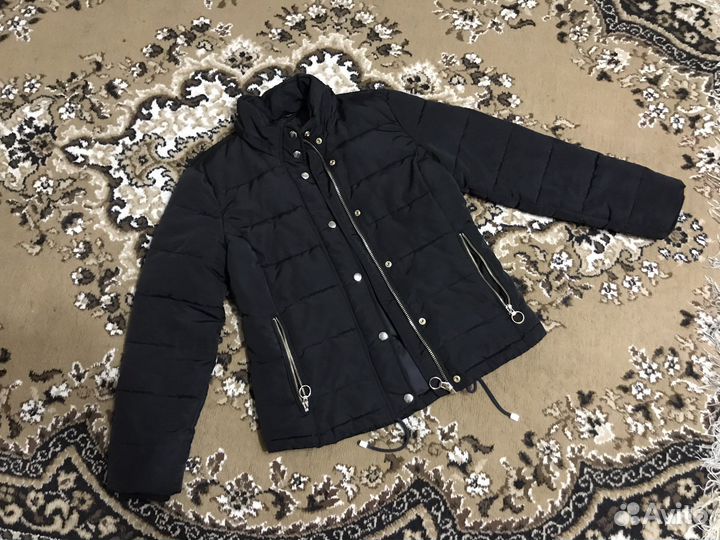 Куртки, кофточки, платья