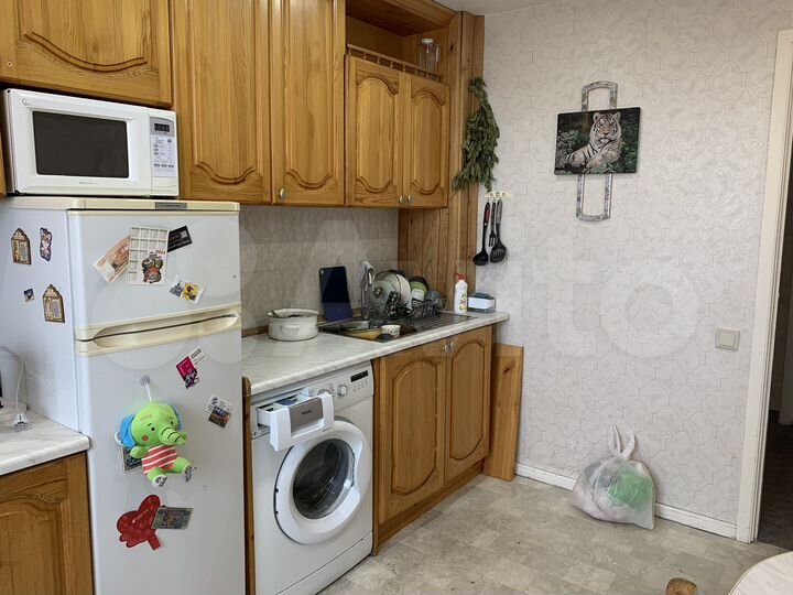 2-к. квартира, 61 м², 10/14 эт.