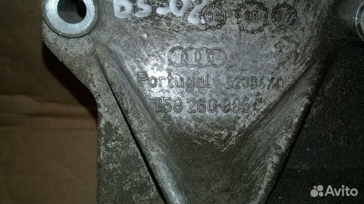 Кронштейн компрессора двс 1.8 Volkswagen Passat B5