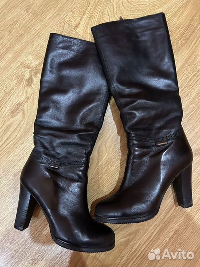 Сапоги женские