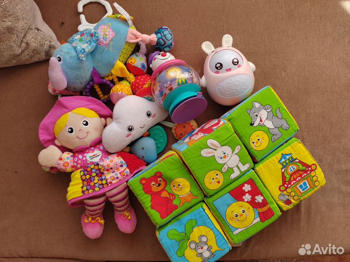 Развивающие игрушки для малышей